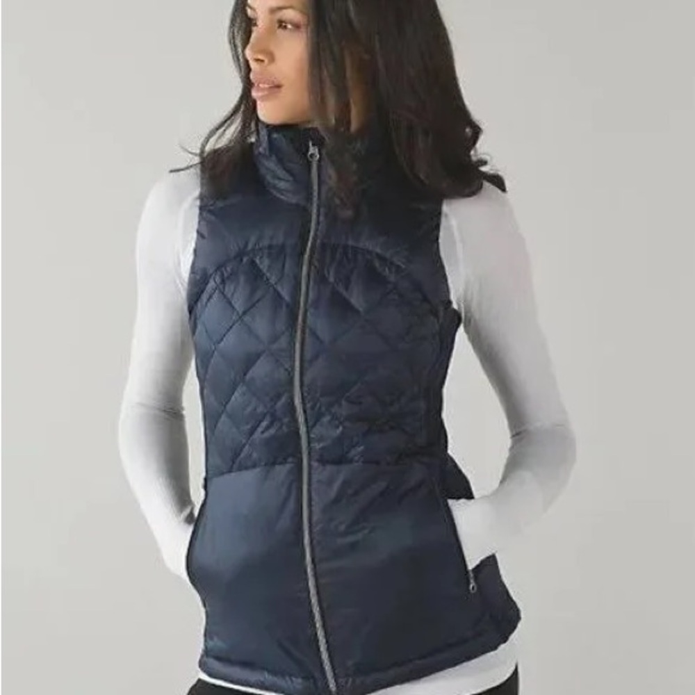 Lululemon Down For A Run Inkwell